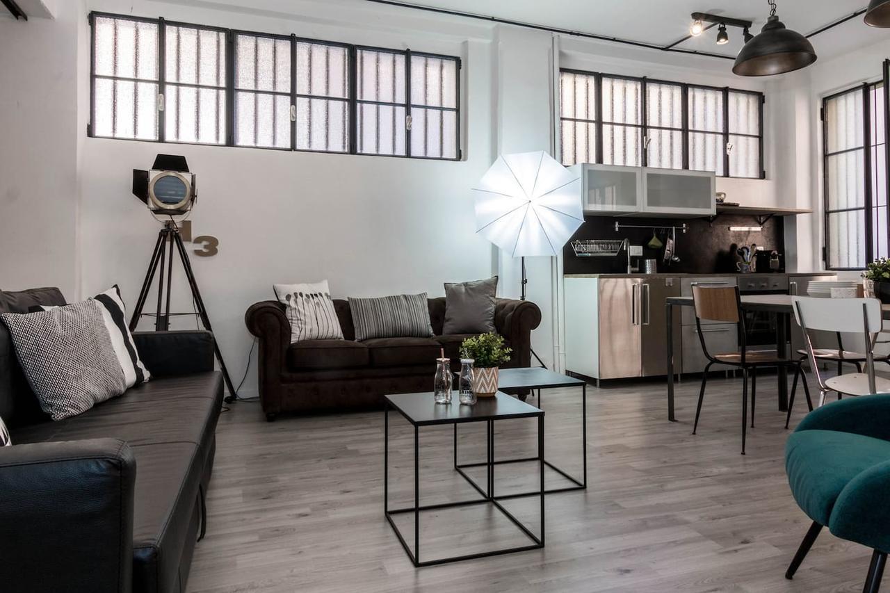 Joivy Exclusive Apt For 4 In Navigli Near Parks Mailand Exterior foto